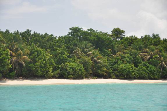 Chegando à paradisíaca Cayo Zapatilla, uma das pequenas ilhas de Bocas del Toro, no norte do Panamá